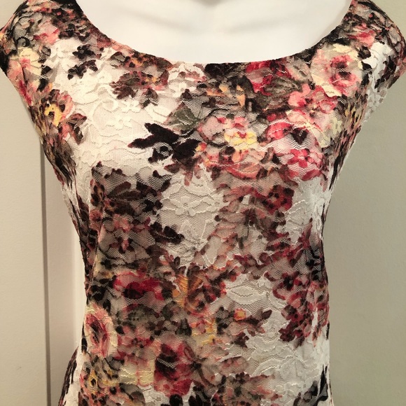 NWOT Connected Brand-Floral embroidered dress sz12 Beautiful Spring/summer dress - Picture 3 of 12